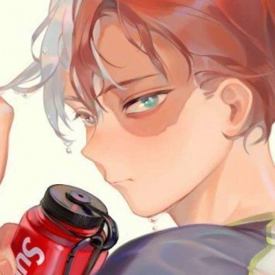 男子在非洲开“手机网吧” 生意火爆